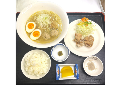 高知県吾川郡いの町/道の駅木の香/ラーメン定食・唐揚げ（ゆずこしょう付き）