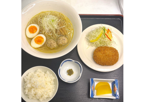 ラーメン定食・コロッケ（ゆずこしょう付き）